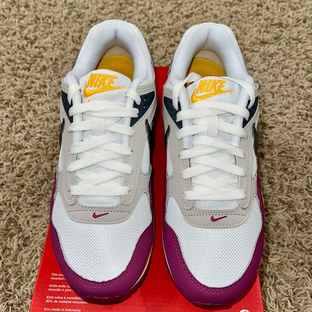 Nike Women’s Air Max Correlate Sneakers Shoes White Rave Purple, Size 8.5 (New) - Picture 7 of 16